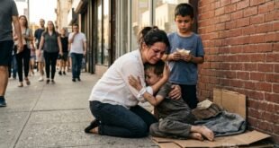 boy-gives-sandwich-homeless-kid-missing-son-wristband